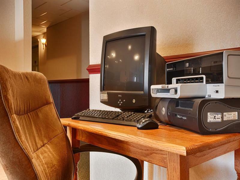 Surestay Plus Hotel By Best Western Беркли-Спрингс Экстерьер фото